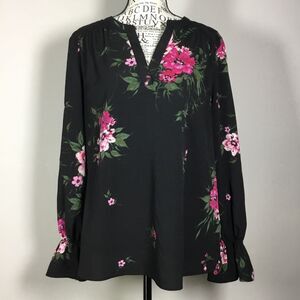 Black long sleeve top with pink roses pattern ruffle cuff floaty dark feminine M